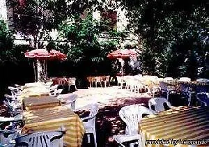 Hotel Coral 레스타르티트