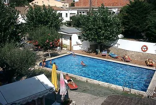 Hotel Coral L'Estartit 2*,